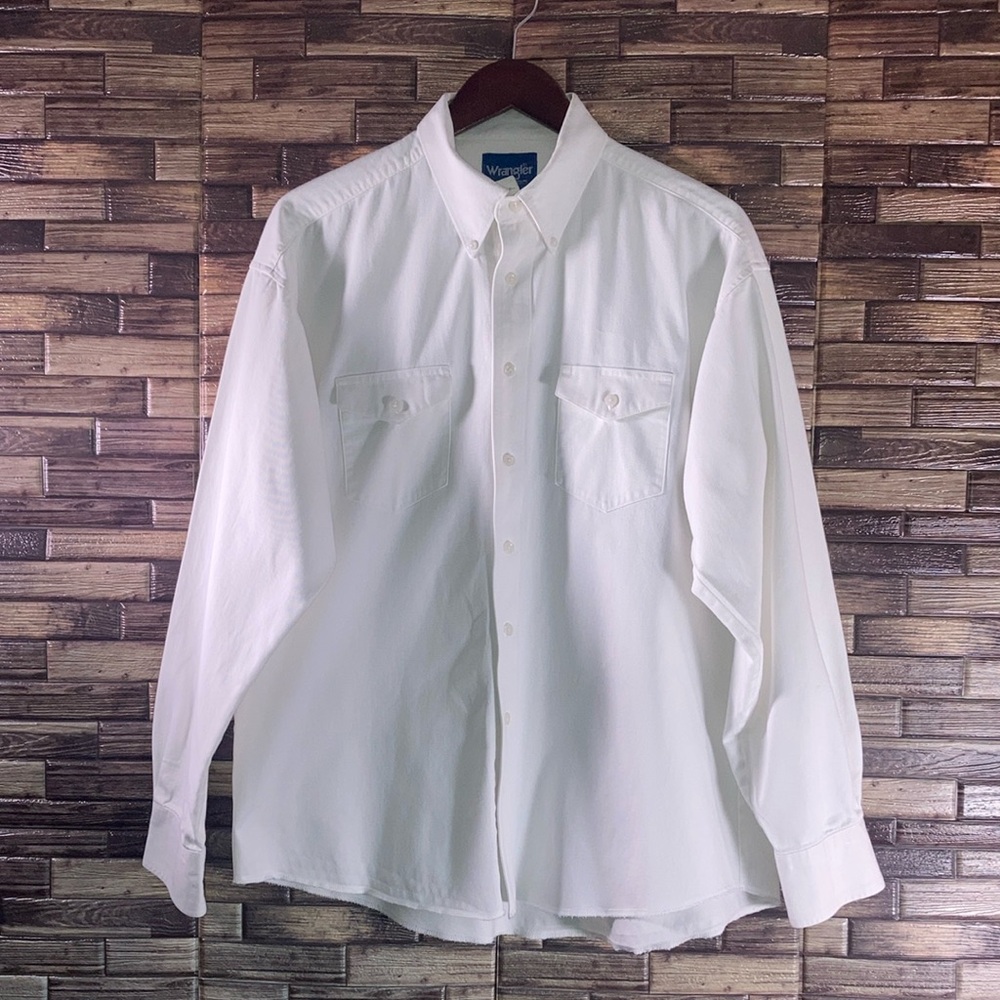 Mens Pre Owned Vintage Wrangler XL White Pearl Snap Button Down Shirt
